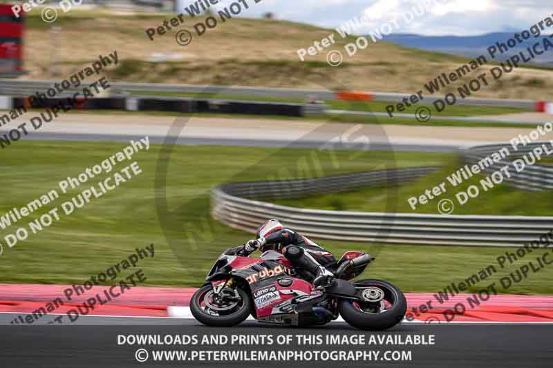 cadwell no limits trackday;cadwell park;cadwell park photographs;cadwell trackday photographs;enduro digital images;event digital images;eventdigitalimages;navarra;no limits trackdays;peter wileman photography;racing digital images;trackday digital images;trackday photos